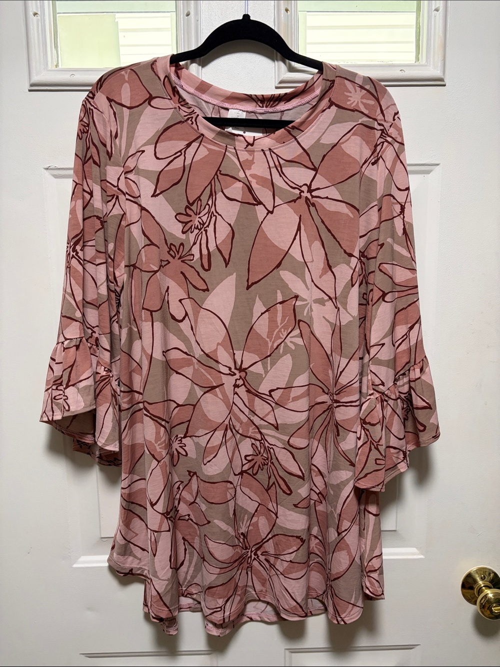 Women's Pink Floral Swing Top